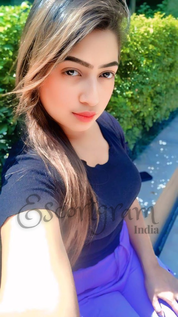 Call Girl Goa - Alina