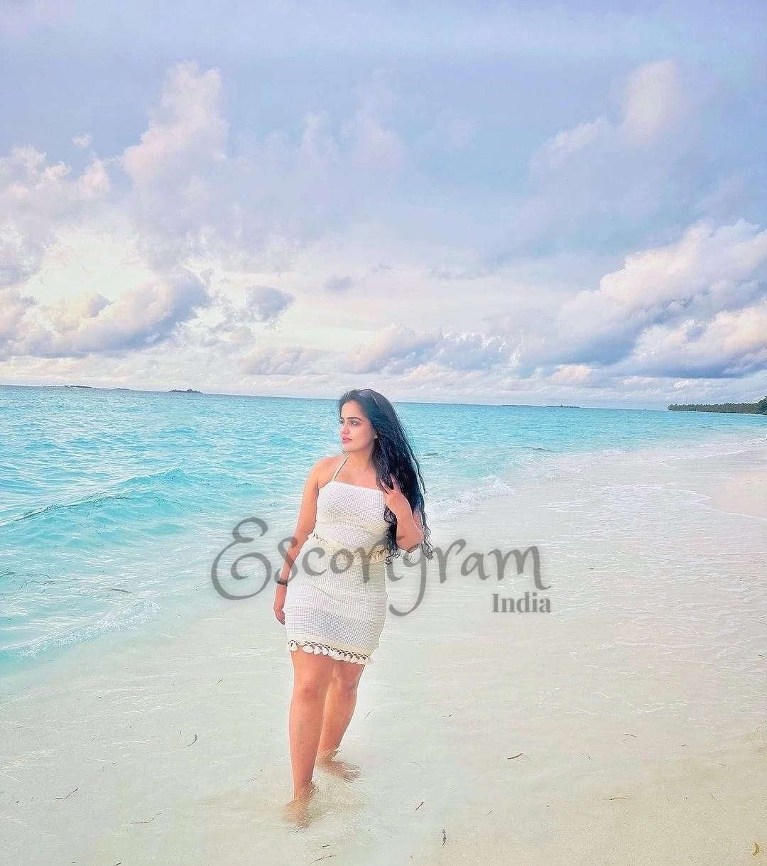 Call Girl Goa Ira