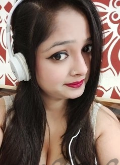 Call Girl Goa Pari