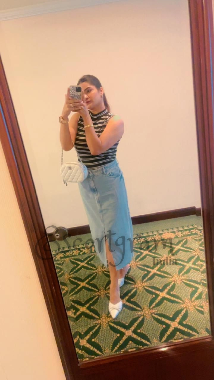 Call Girl Goa Reina