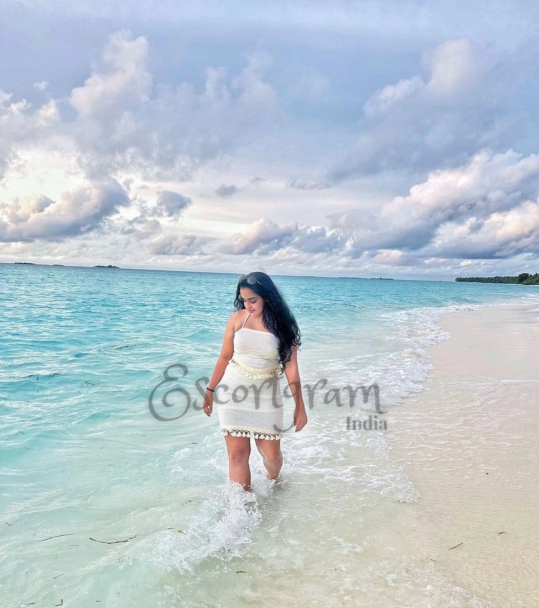 Call Girl GOA Ira