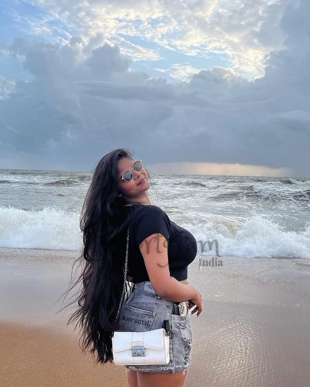 Call Girl Goa Minakshi