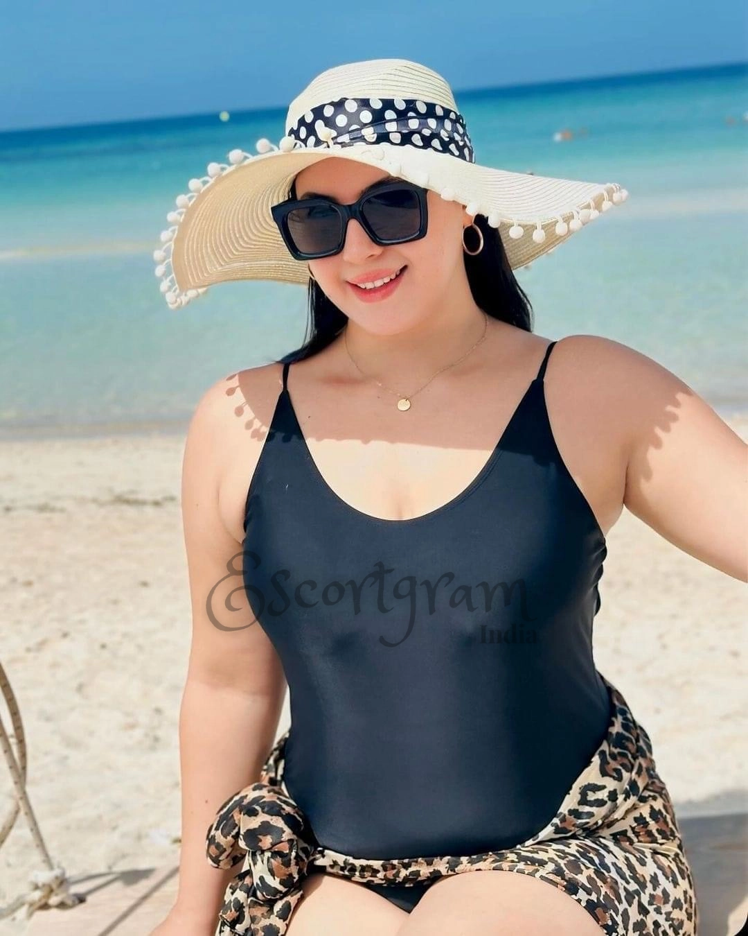 Call Girl GOA Saline