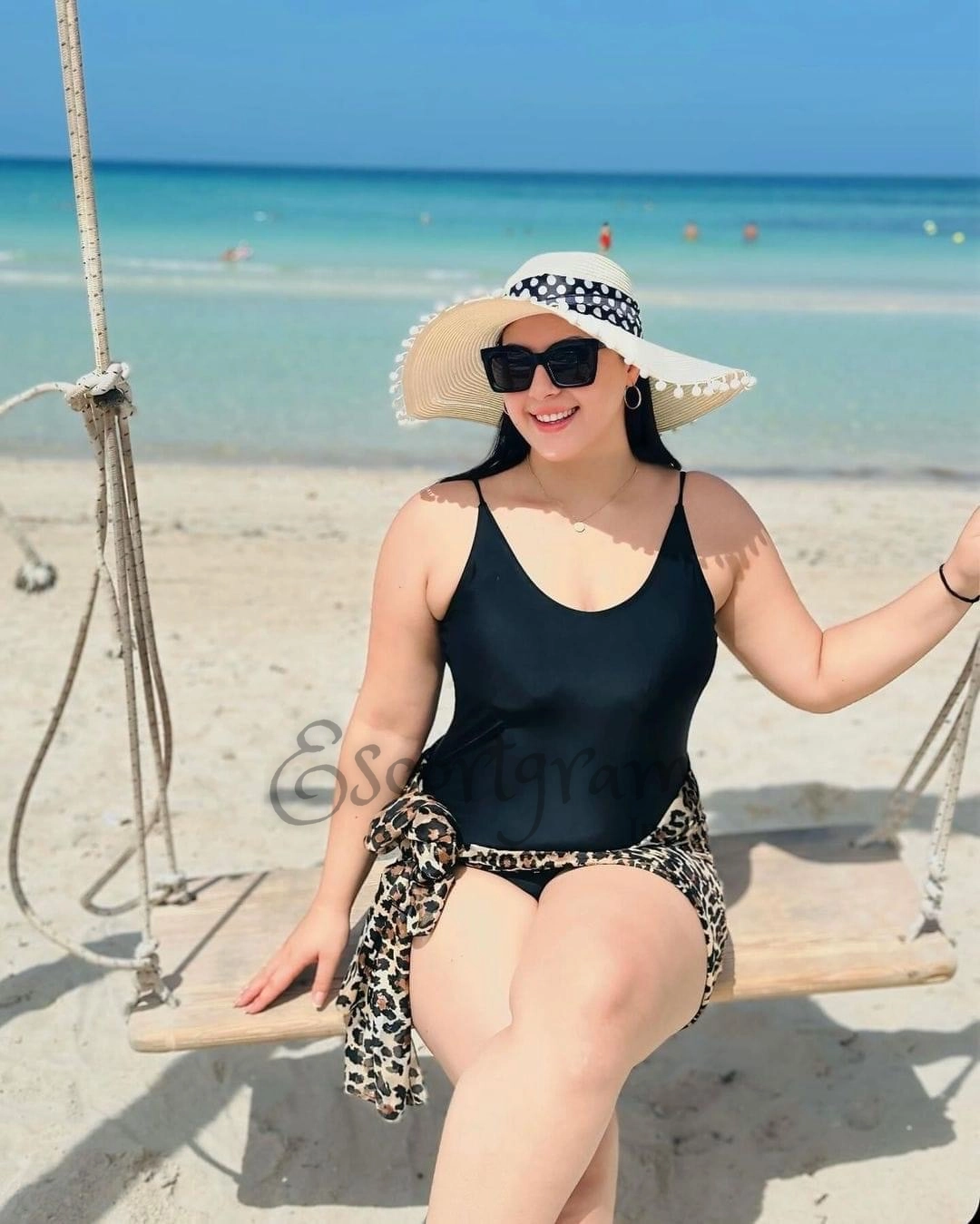 Call Girl GOA Saline